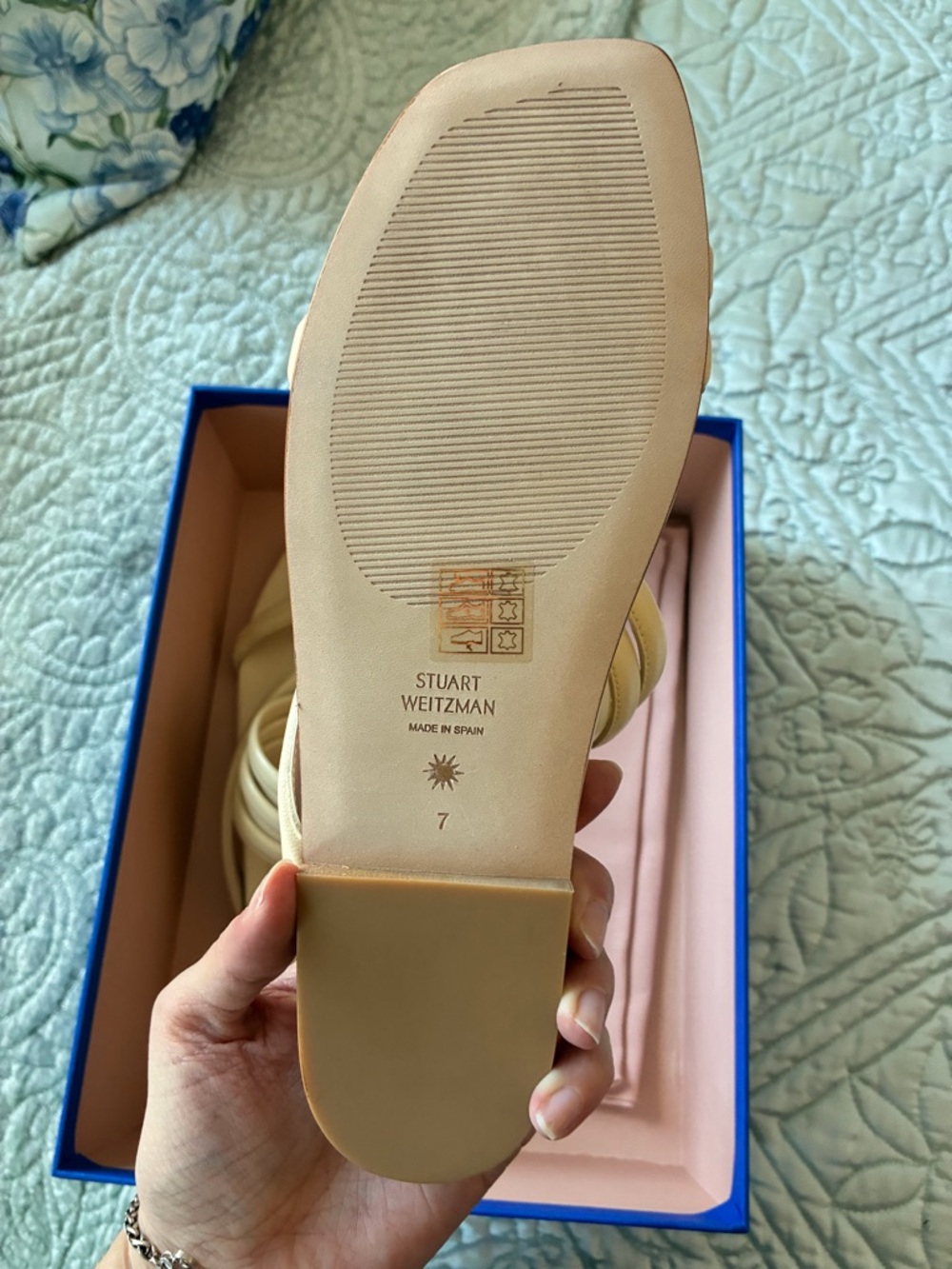 STUART WEITZMAN | beatrix flat wrap sandal in cream - Picture 3 of 7